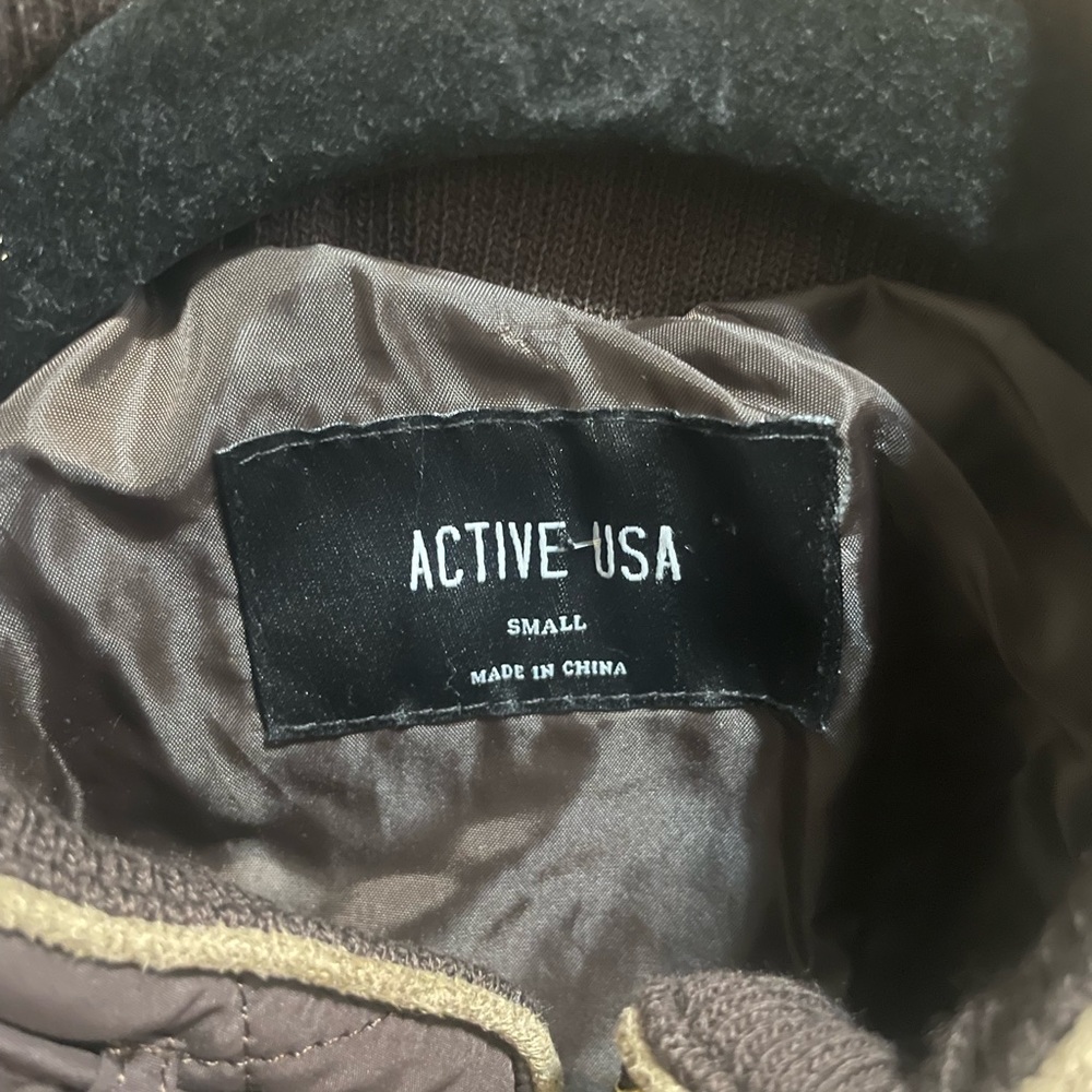 🤎🤎 Quilted Jacket - Picture 4 of 5